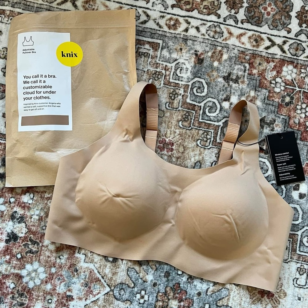 Knix Tan Seamless Bra with Molded Cups and Adjustable Straps